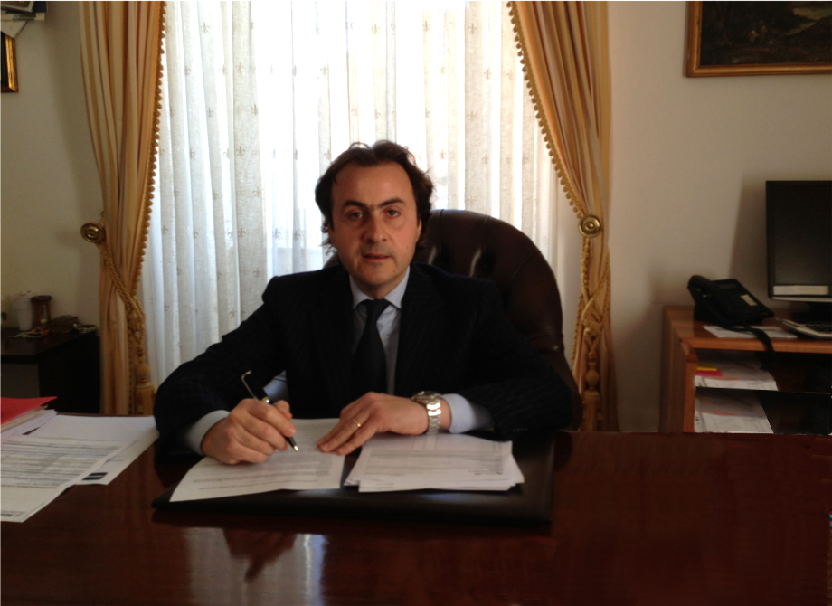 Notary Giuseppe Fuccillo 